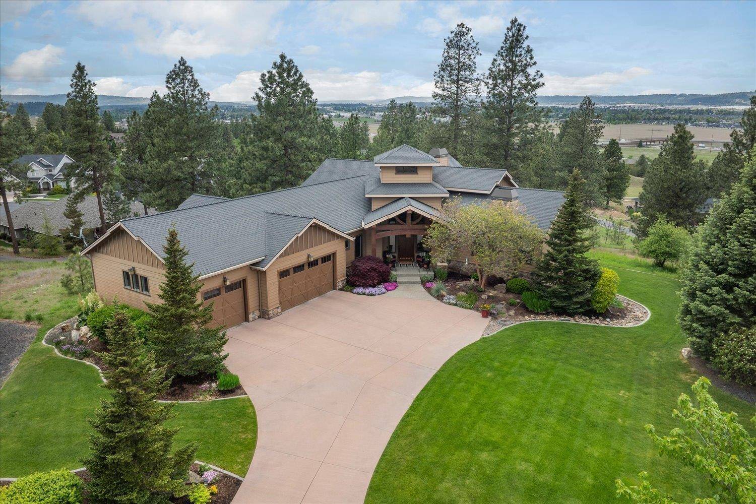 Liberty Lake, WA 99019,781 N Holiday Hills Dr