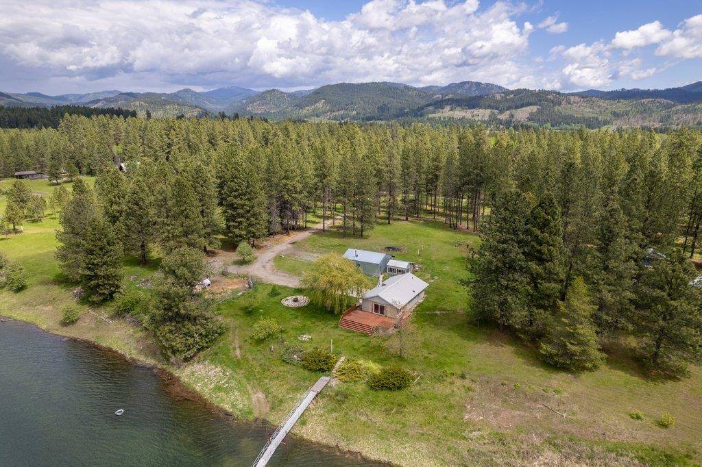 Usk, WA 99180,472 Snow Berry Ln