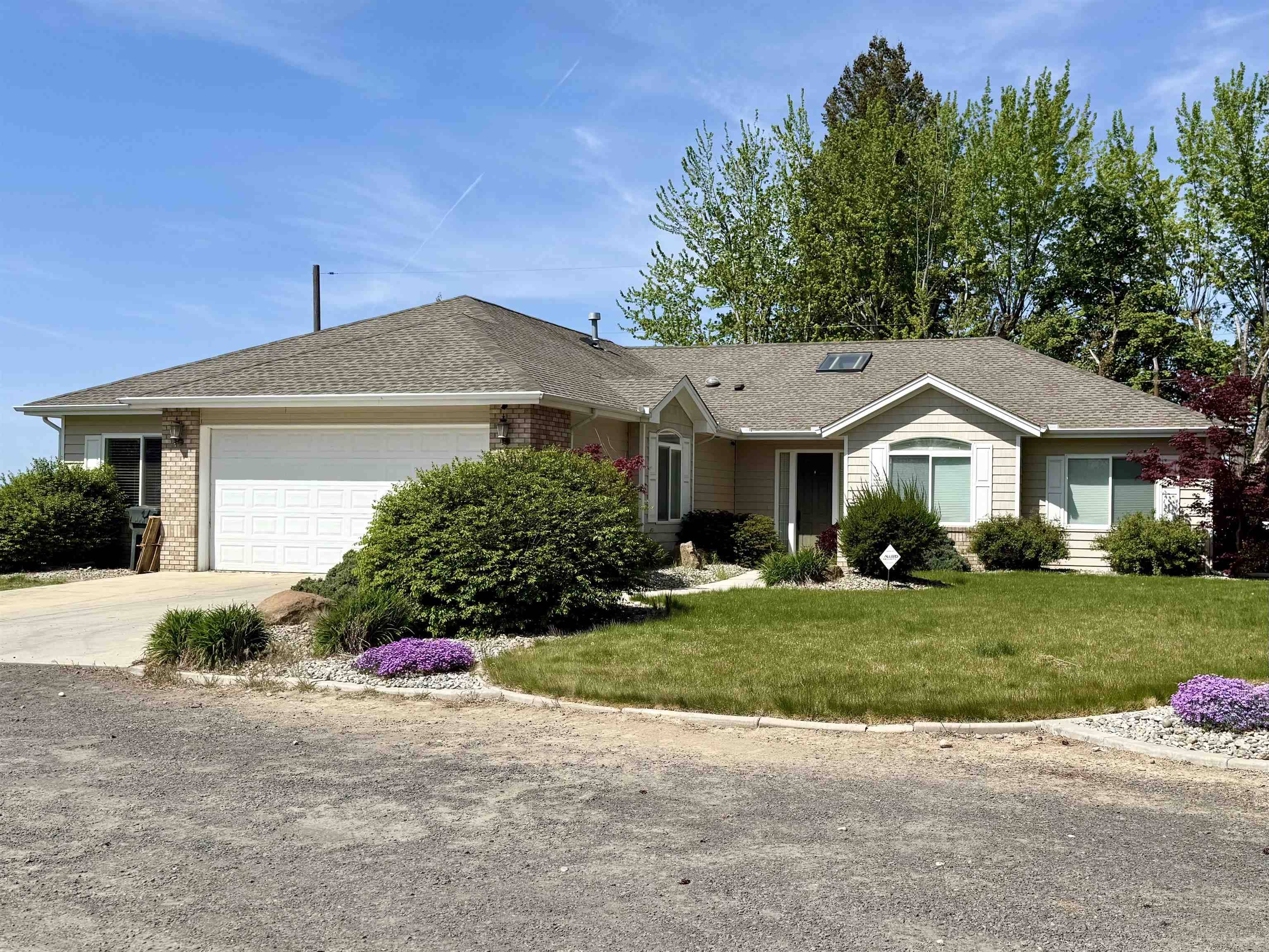 Ritzville, WA 99169,506 W 8th Ave