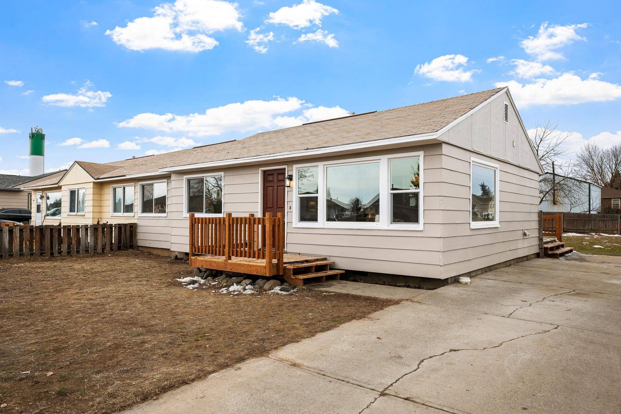 Airway Heights, WA 99001,614 S Lawson St