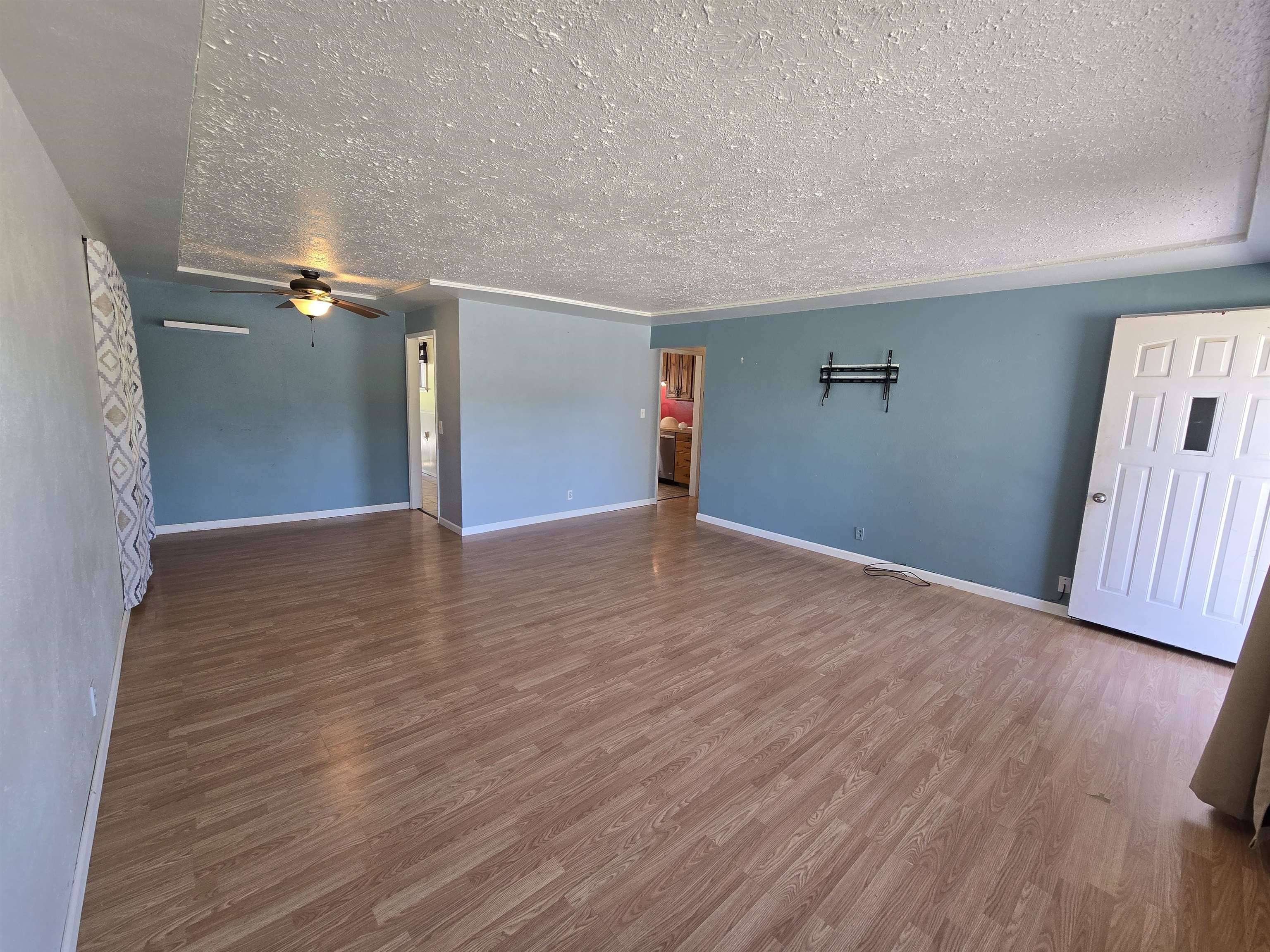 Colville, WA 99114,641 S Alder St