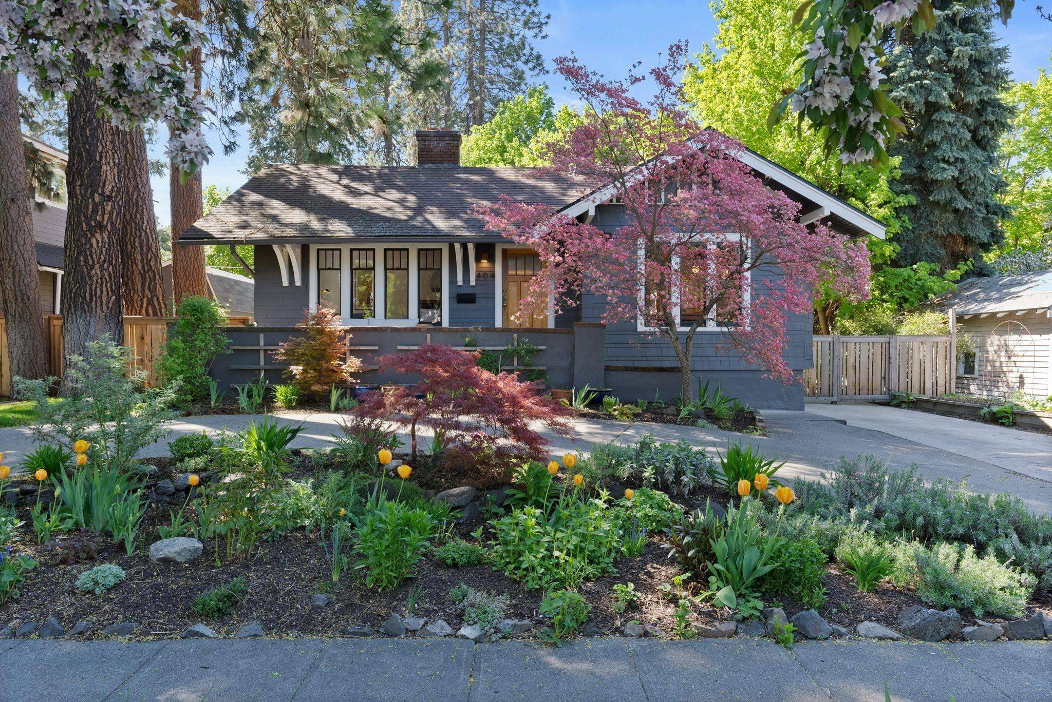 Spokane, WA 99203,404 E 22nd Ave