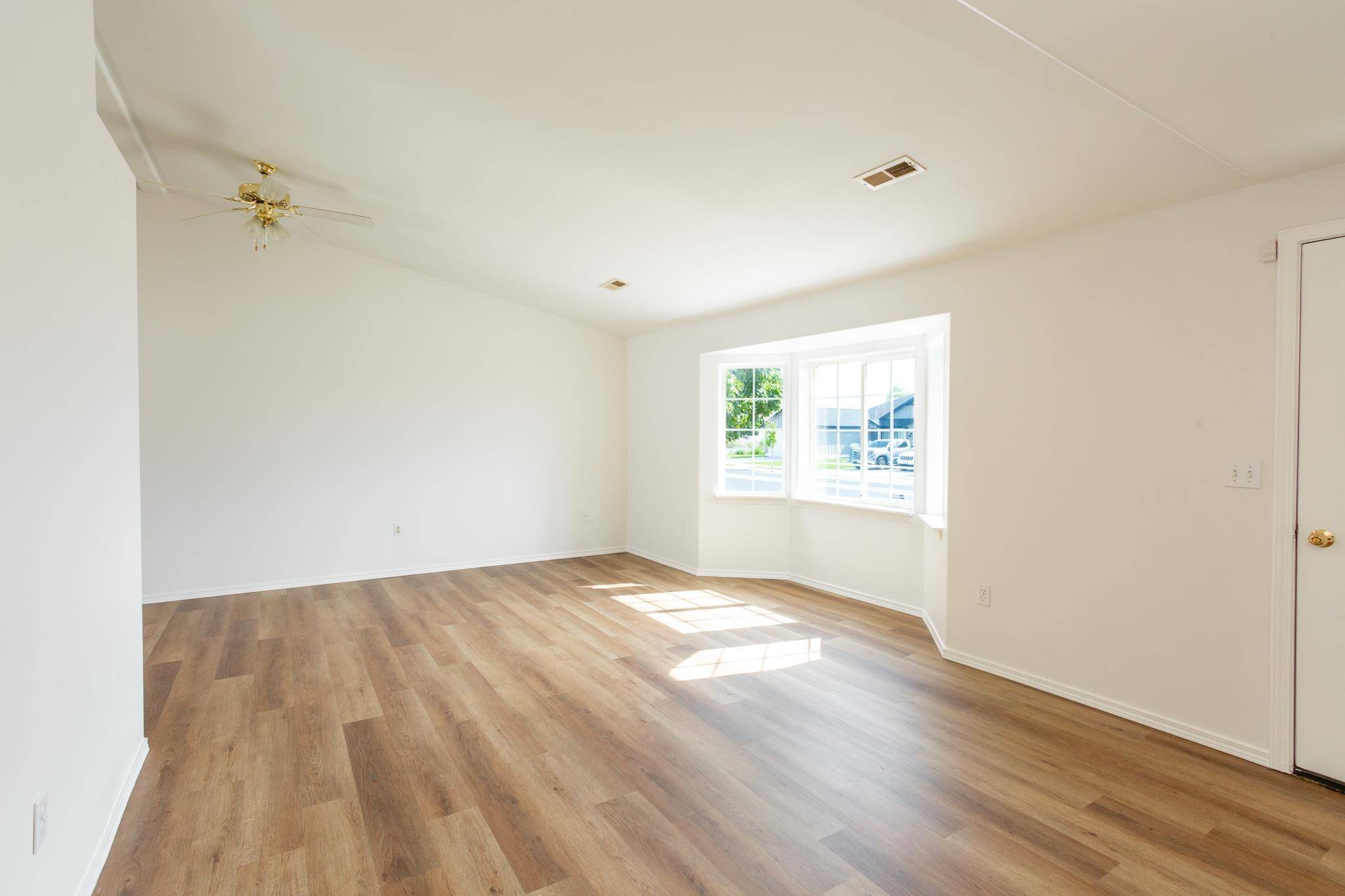 Airway Heights, WA 99001,1114 S Russell St