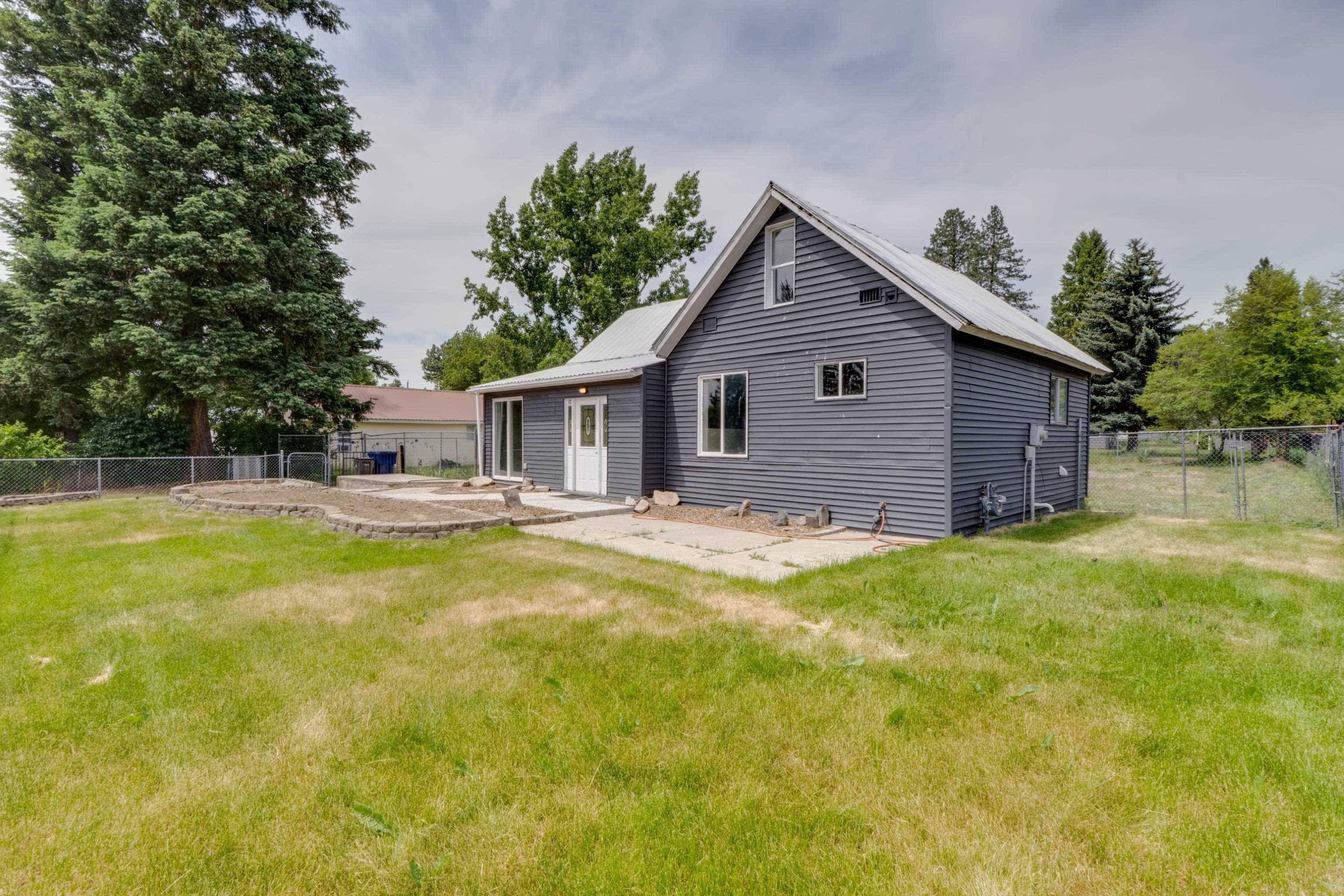 Deer Park, WA 99009,109 E 6th St