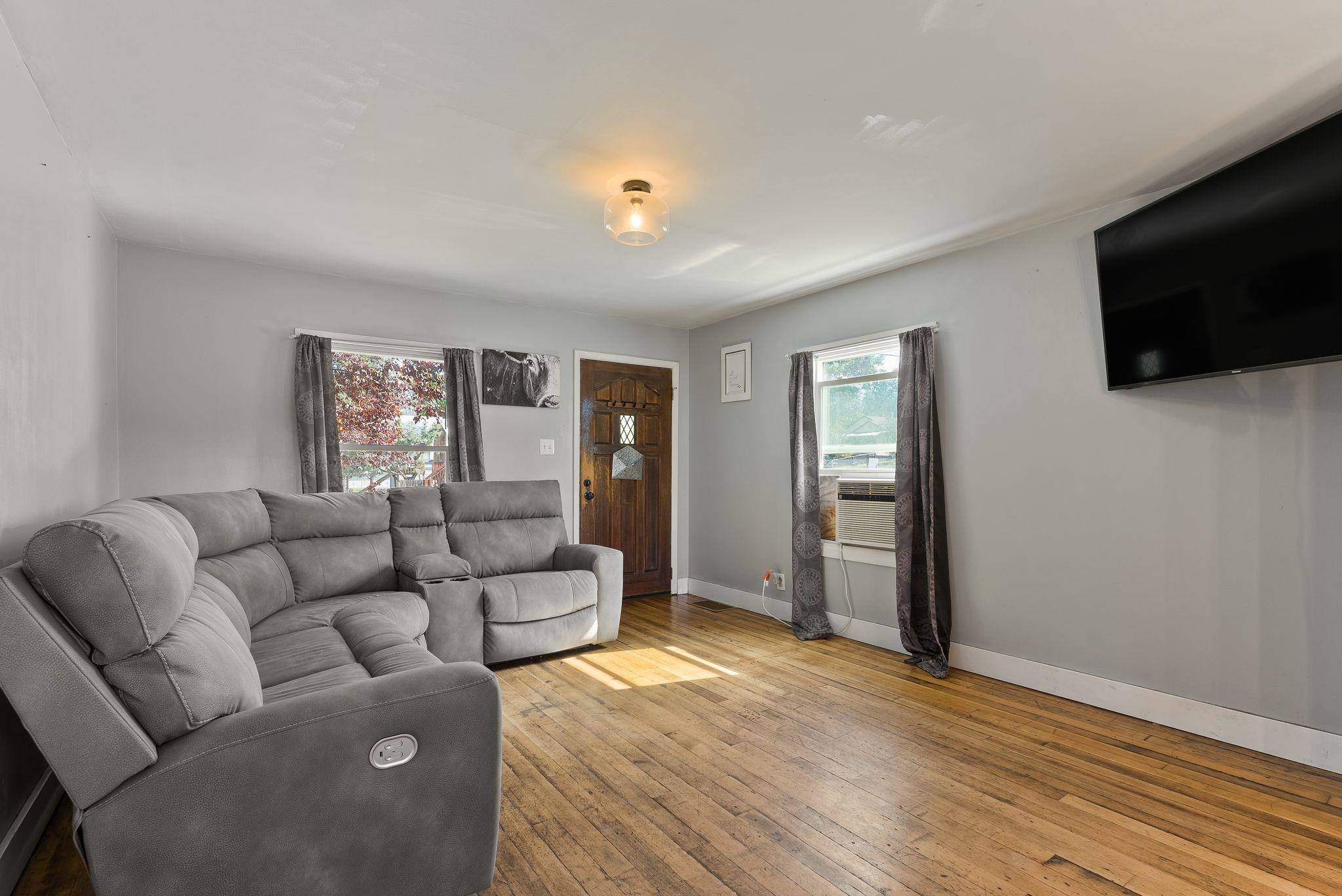 Colville, WA 99114,561 E Forest Ave