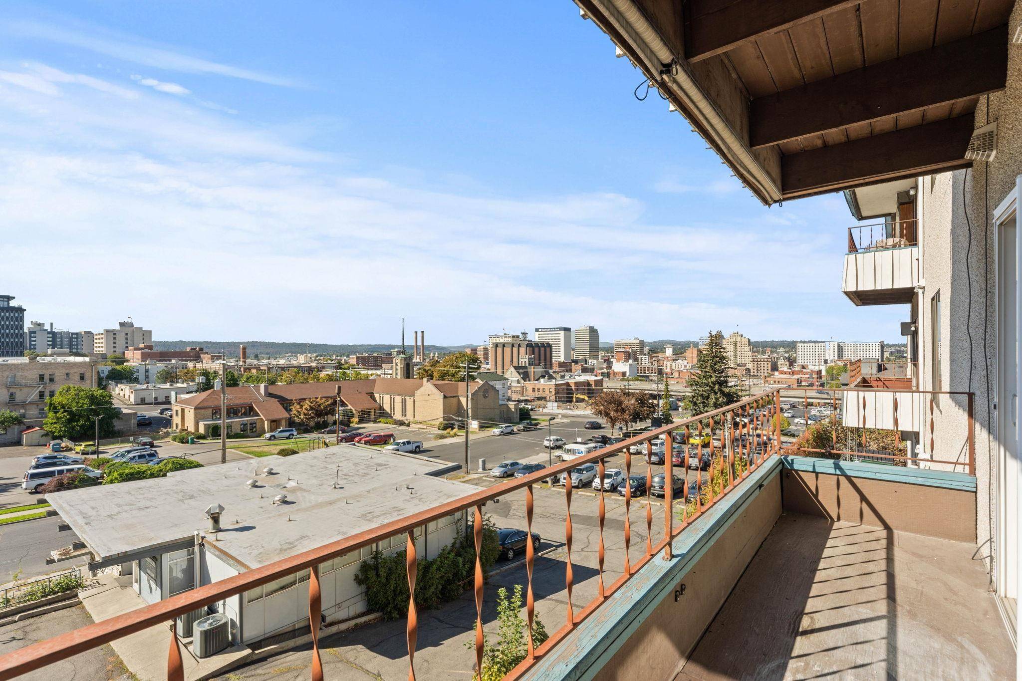 Spokane, WA 99204,214 W 6th Ave #Apt 201