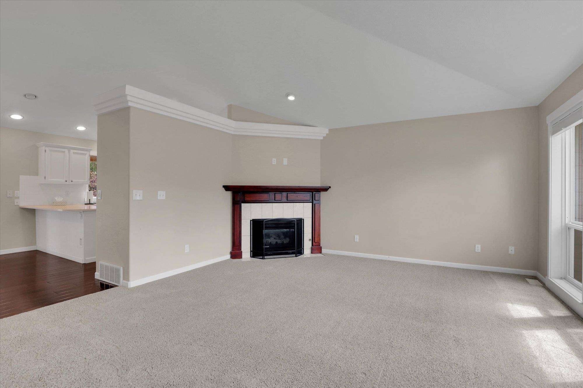 Veradale, WA 99037,2019 S Saint Charles Rd