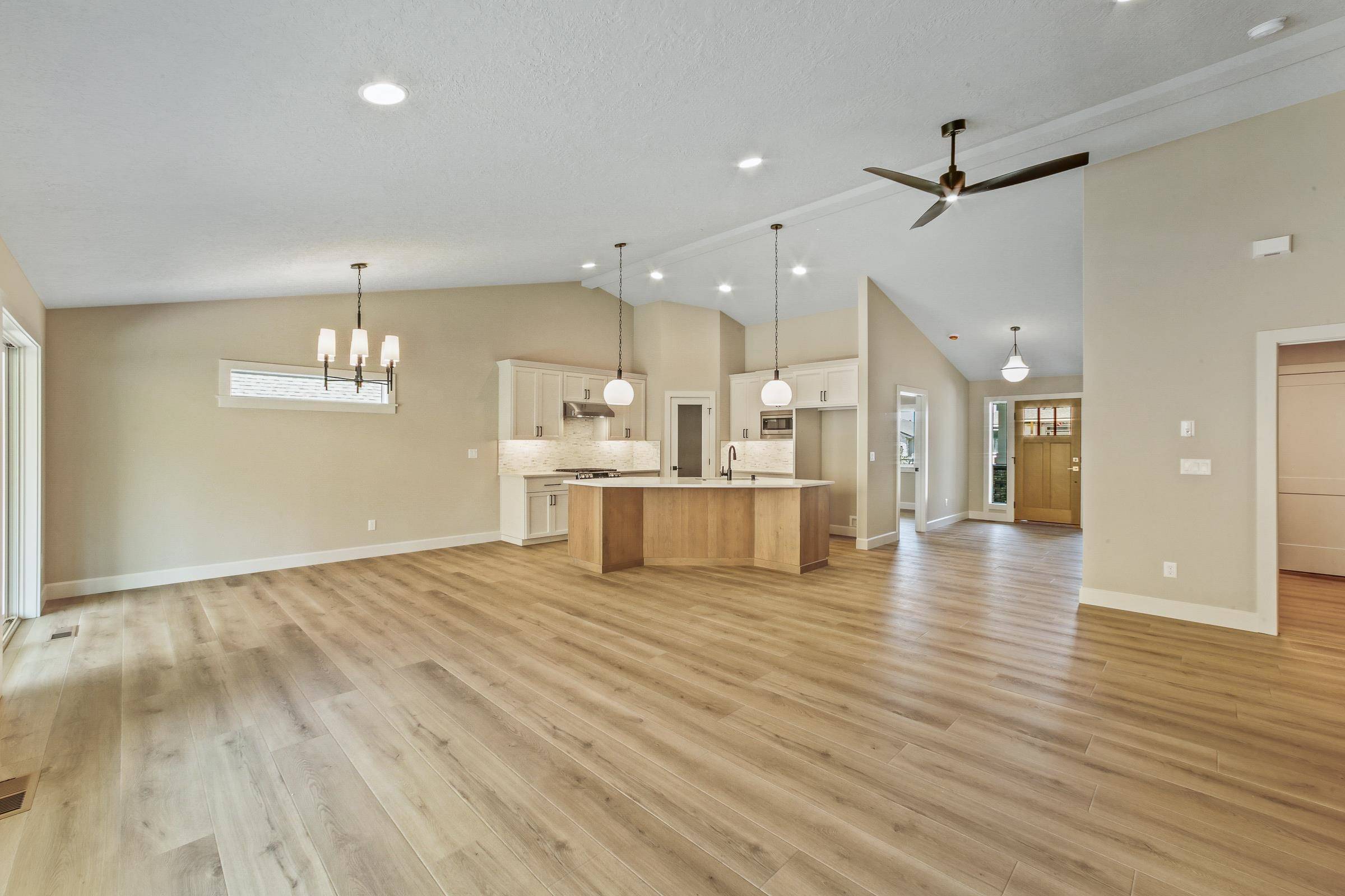 Spokane, WA 99223,3938 S Glendora Dr