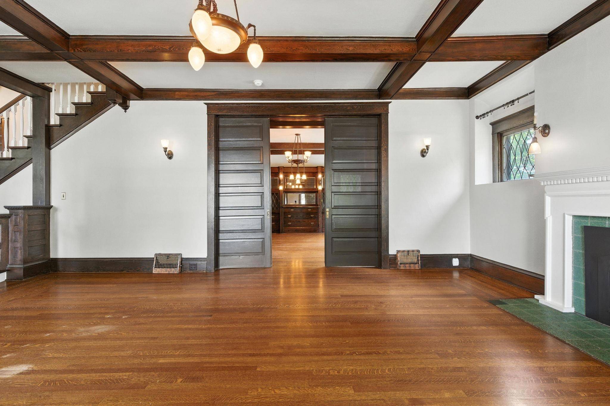 Spokane, WA 99204,1927 W 9th Ave