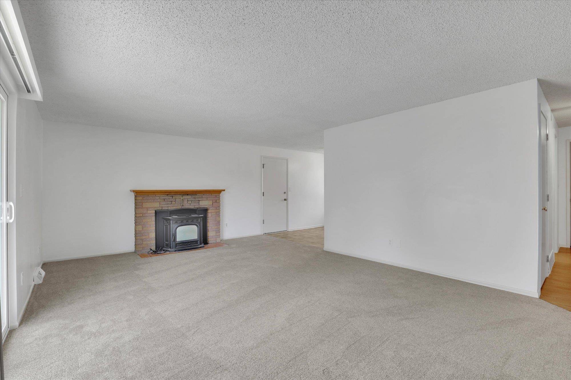 Spokane Valley, WA 99206,2318 S University Rd