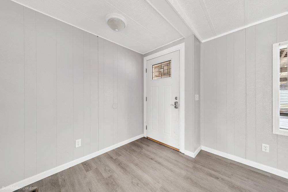 Chattaroy, WA 99003,35312 N Newport Hwy ##66