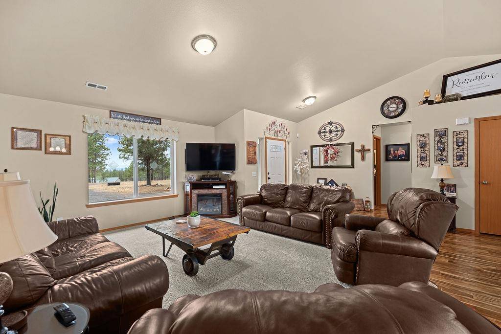 Elk, WA 99009,14305 E Nelson Rd