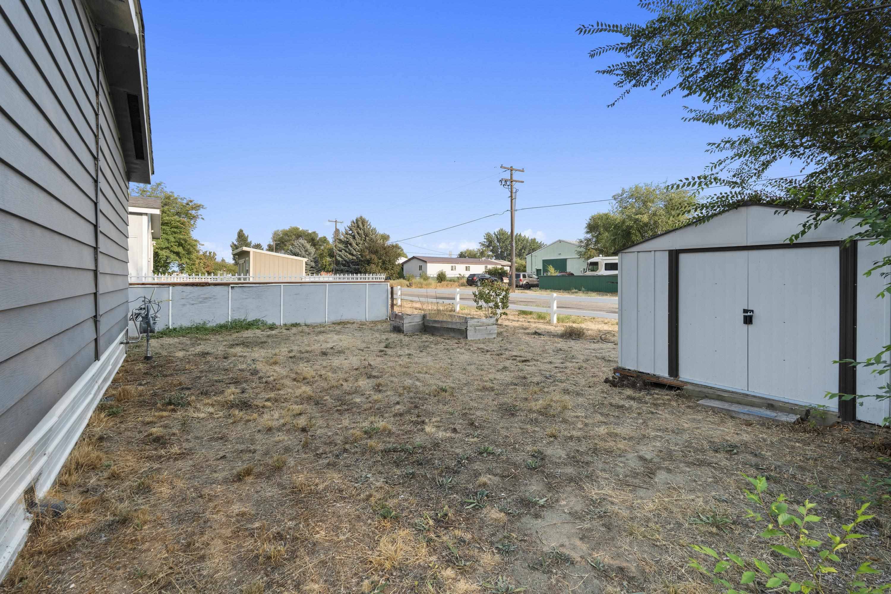 Mead, WA 99021,11705 N Wilson St #C5