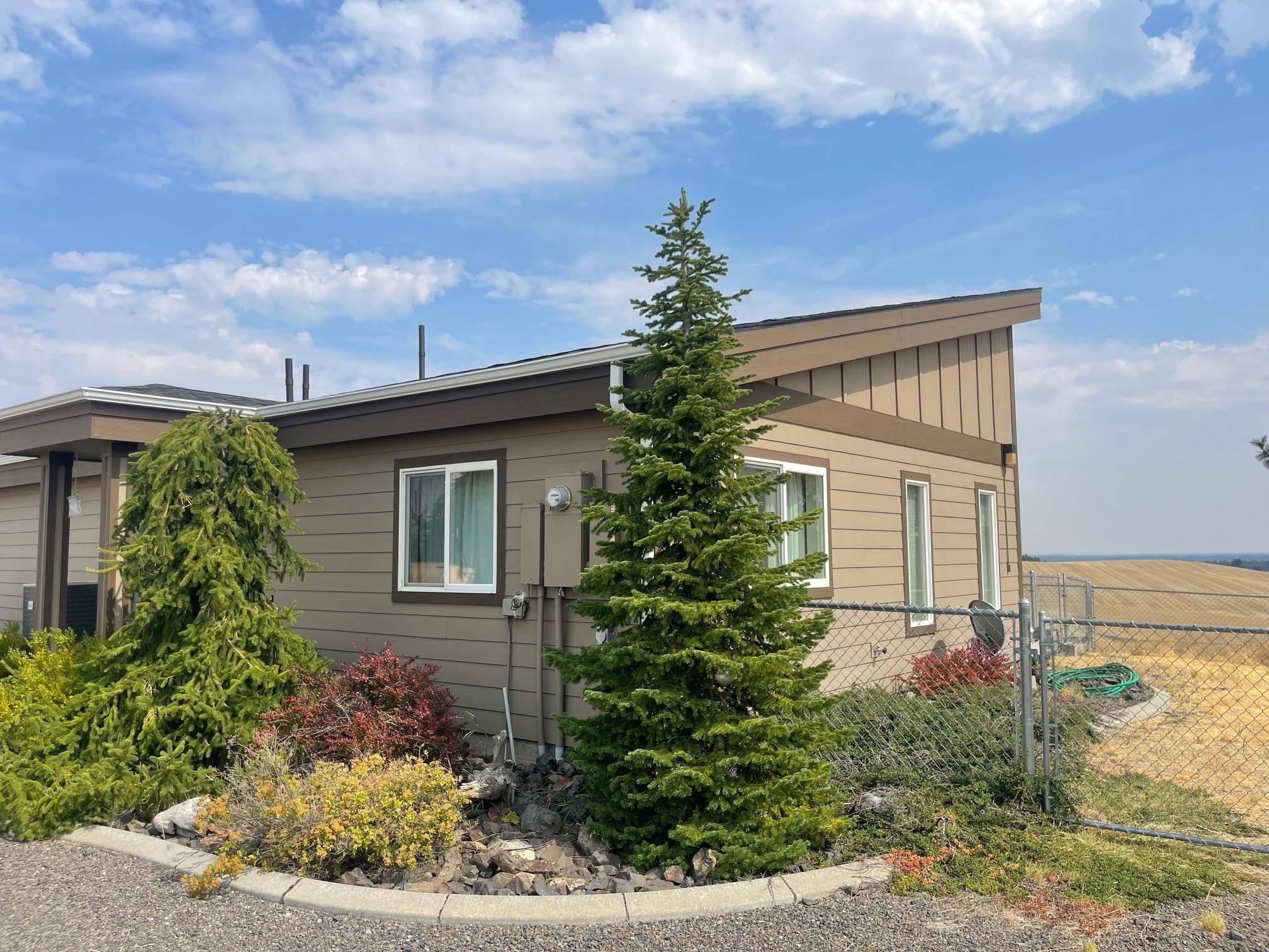 Cheney, WA 99004,15211 S Betz Rd