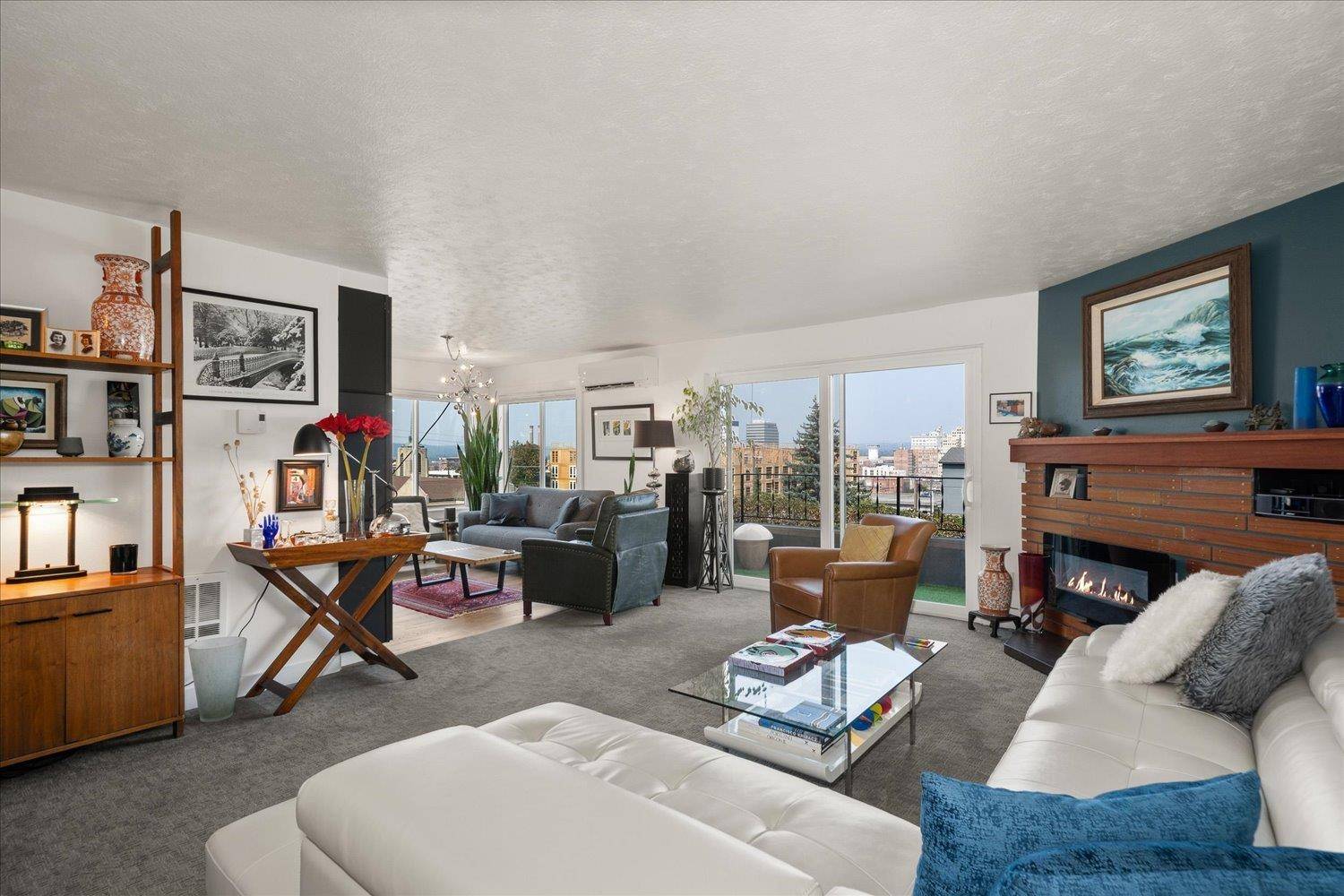 Spokane, WA 99204,214 W 6th Ave #103