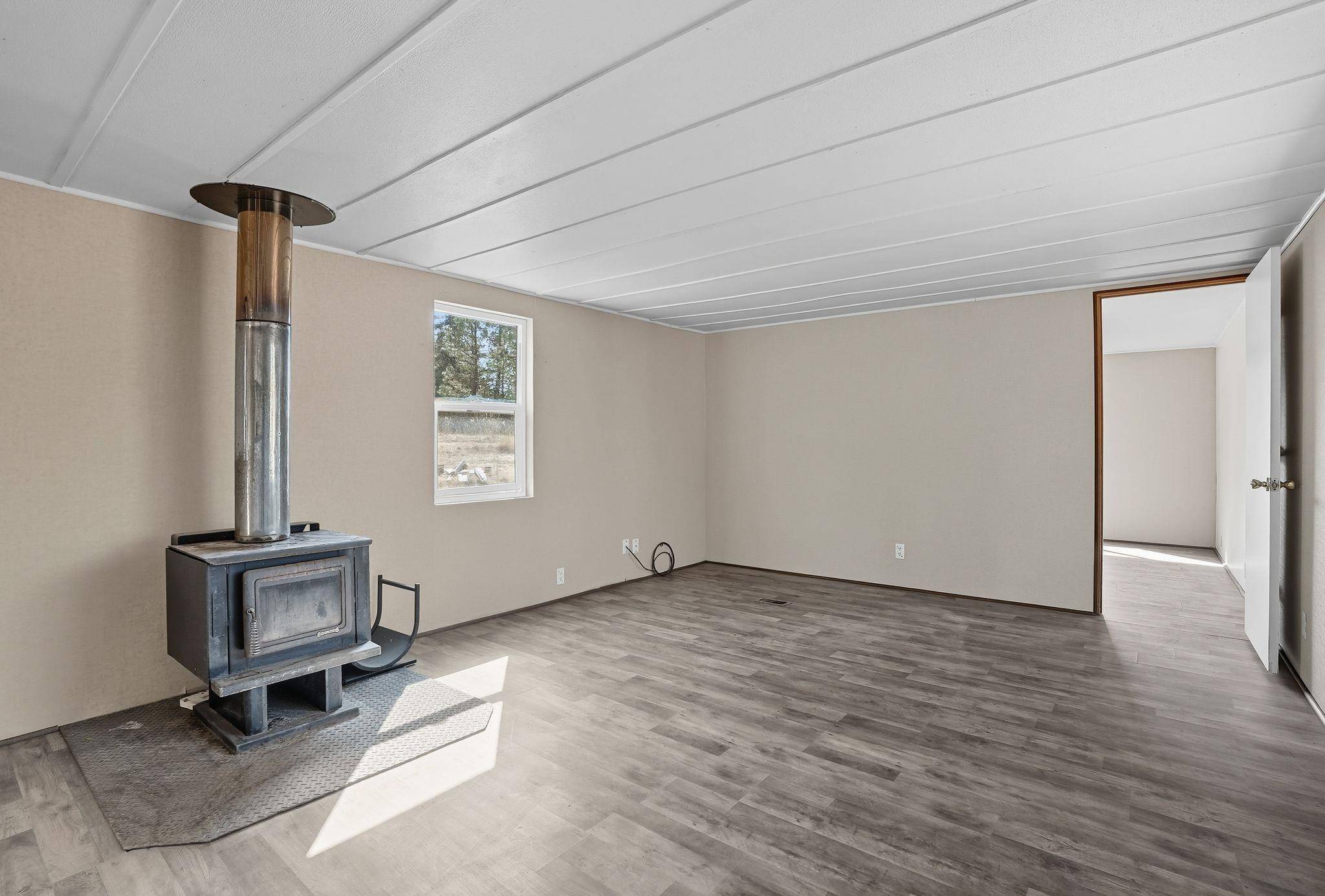 Reardan, WA 99224,11907 N Jared Ln