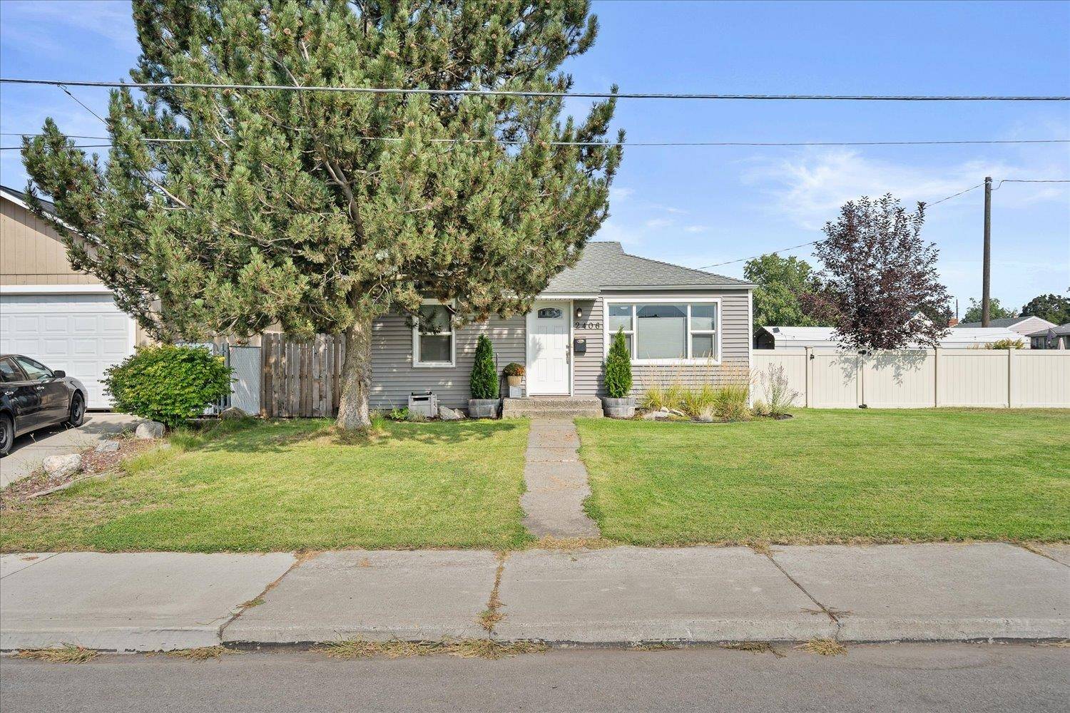 Spokane, WA 99205,2406 W Rowan Ave