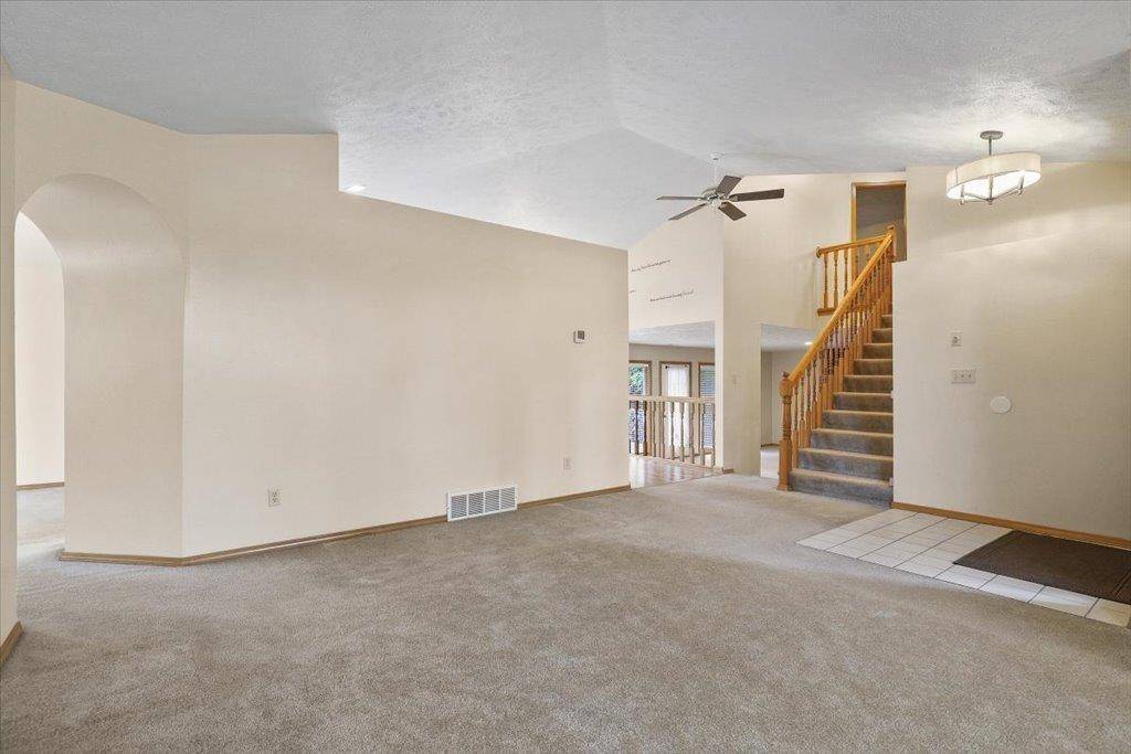 Spokane, WA 99218,221 W Falcon Ave