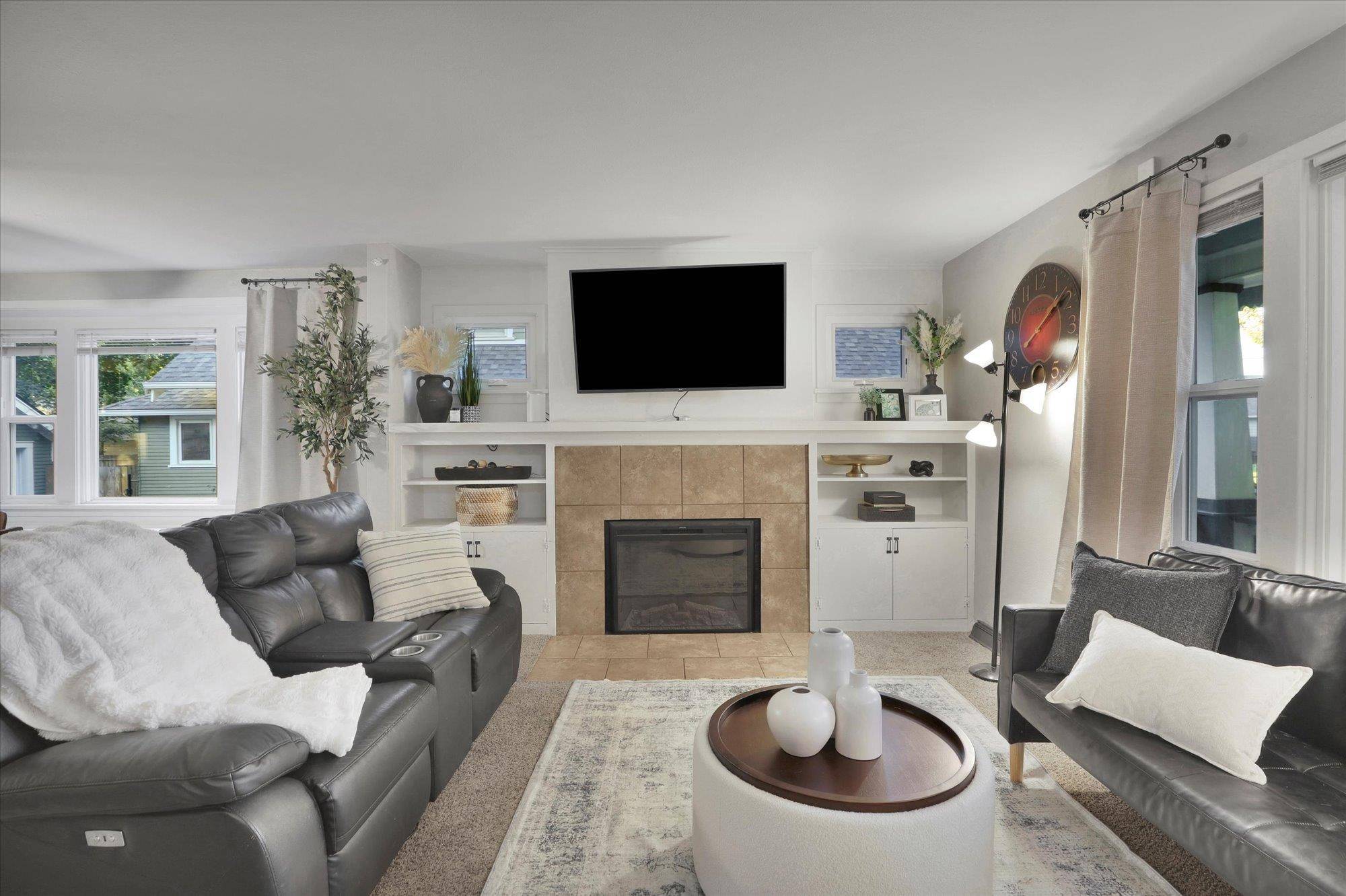 Spokane, WA 99203,814 E 32ND Ave