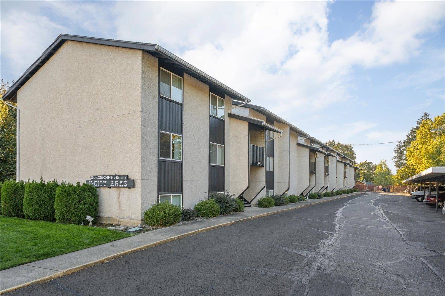 Spokane Valley, WA 99206,307 N Raymond Dr #19