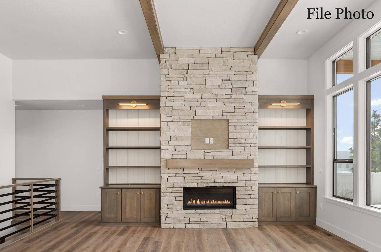 Nine Mile Falls, WA 99026,148 Legacy WAY