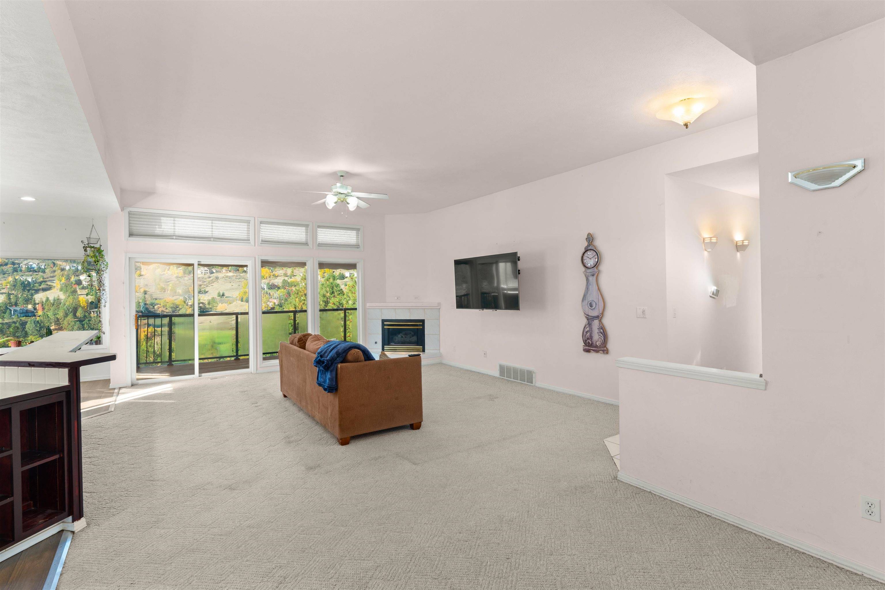 Spokane, WA 99202-223,12102 S Troon Ln