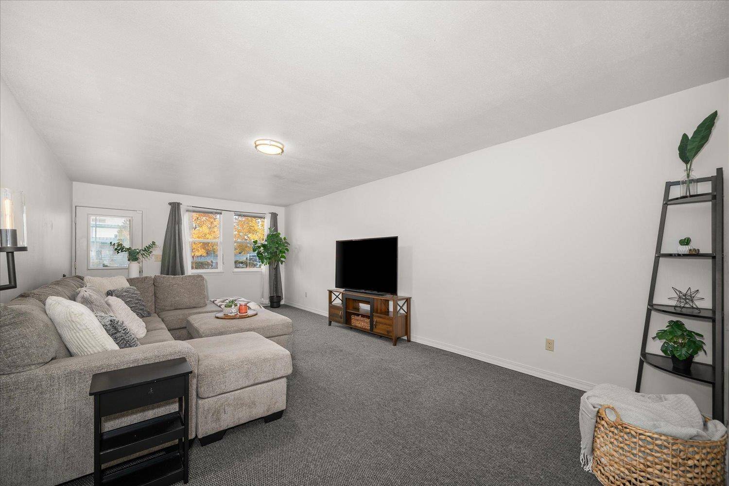 Spokane, WA 99202,1718 E Sinto Ave