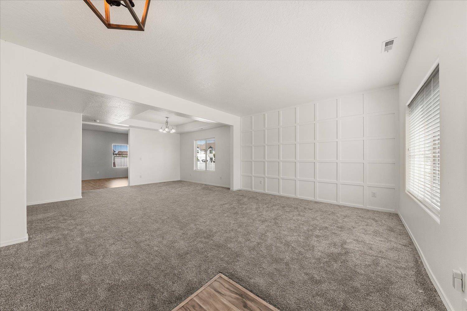 Airway Heights, WA 99001,318 S King St