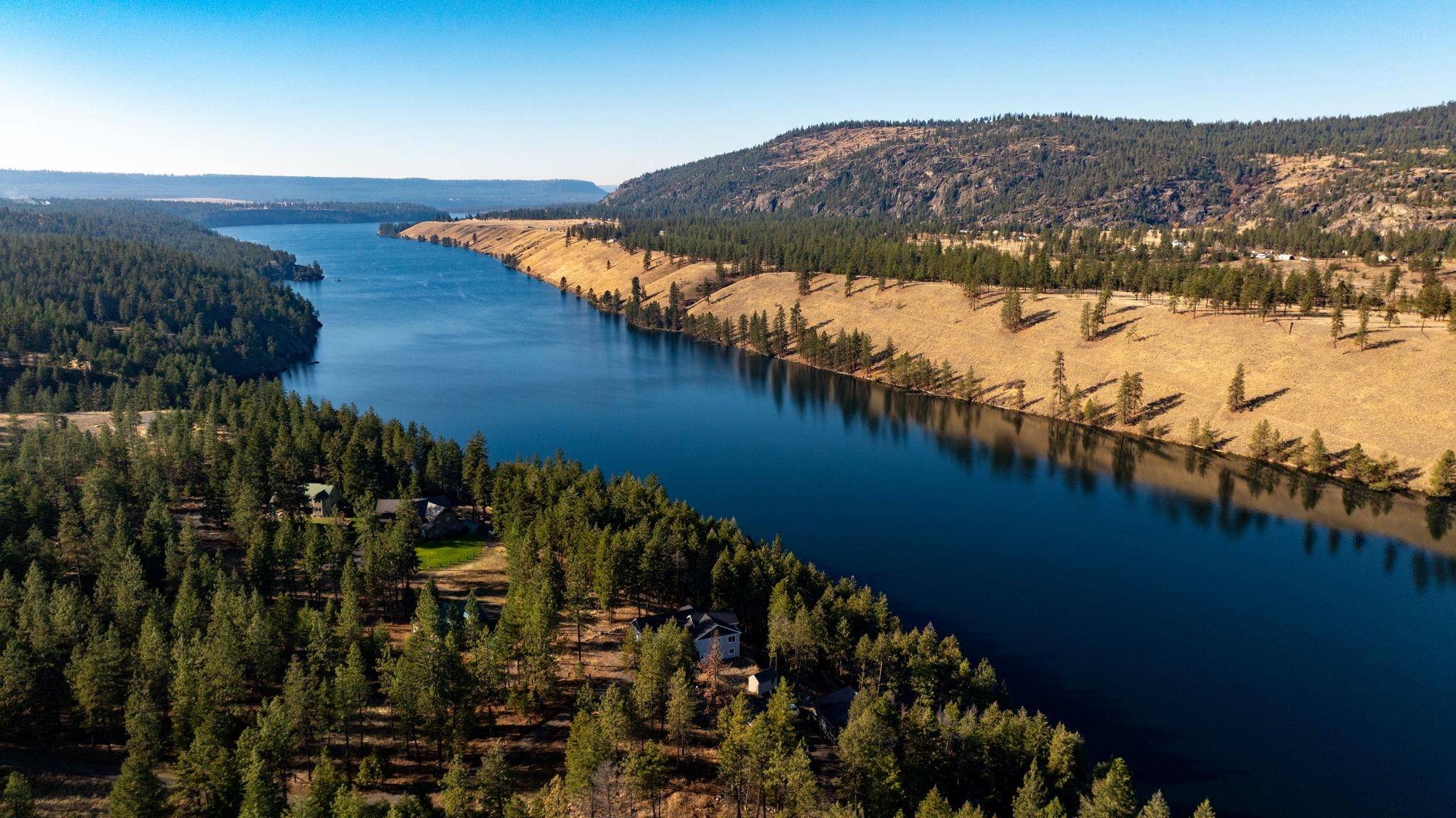 Nine Mile Falls, WA 99026,21125 N Byrne Ln