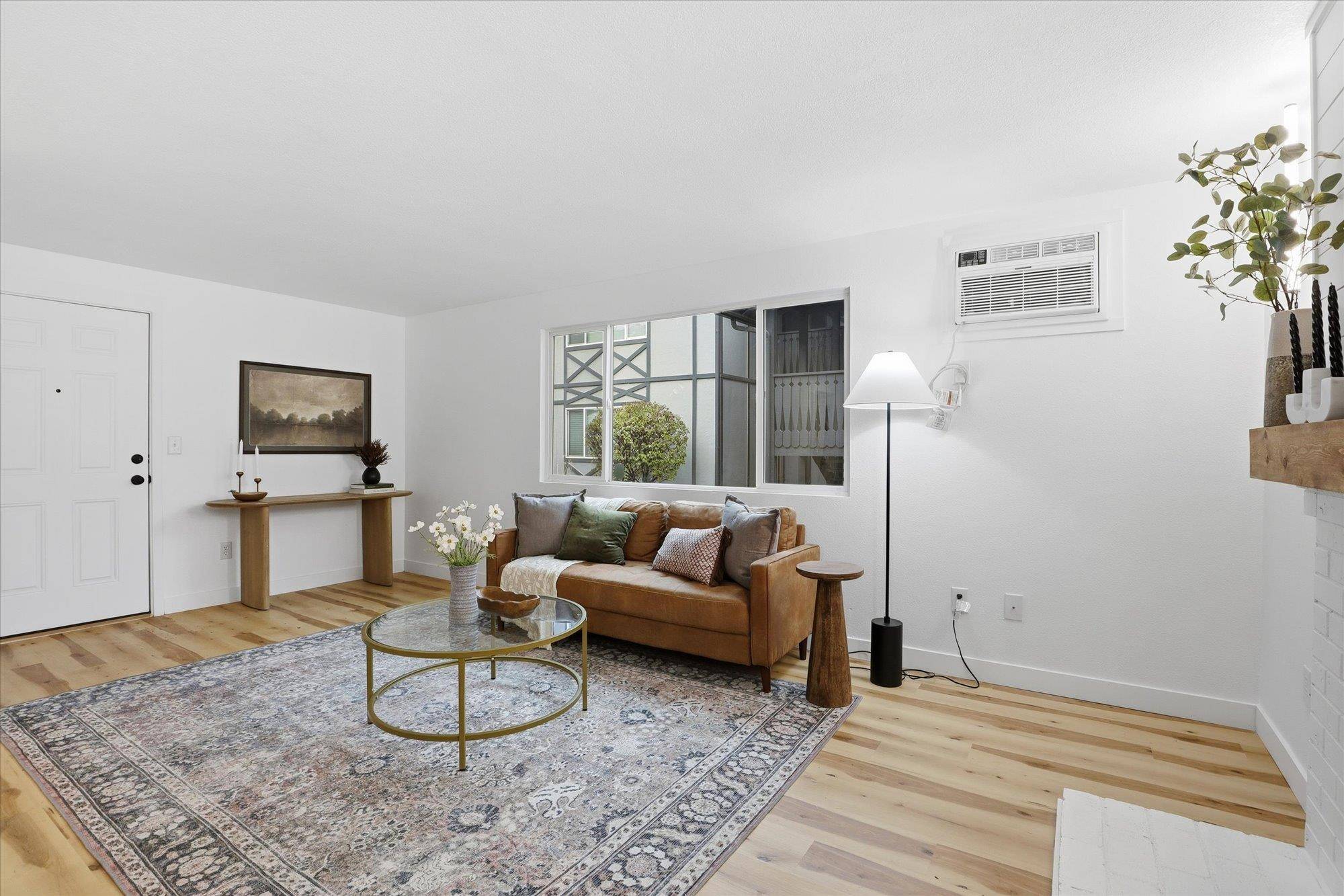 Spokane, WA 99208,102 E Weile Ave #Unit 1