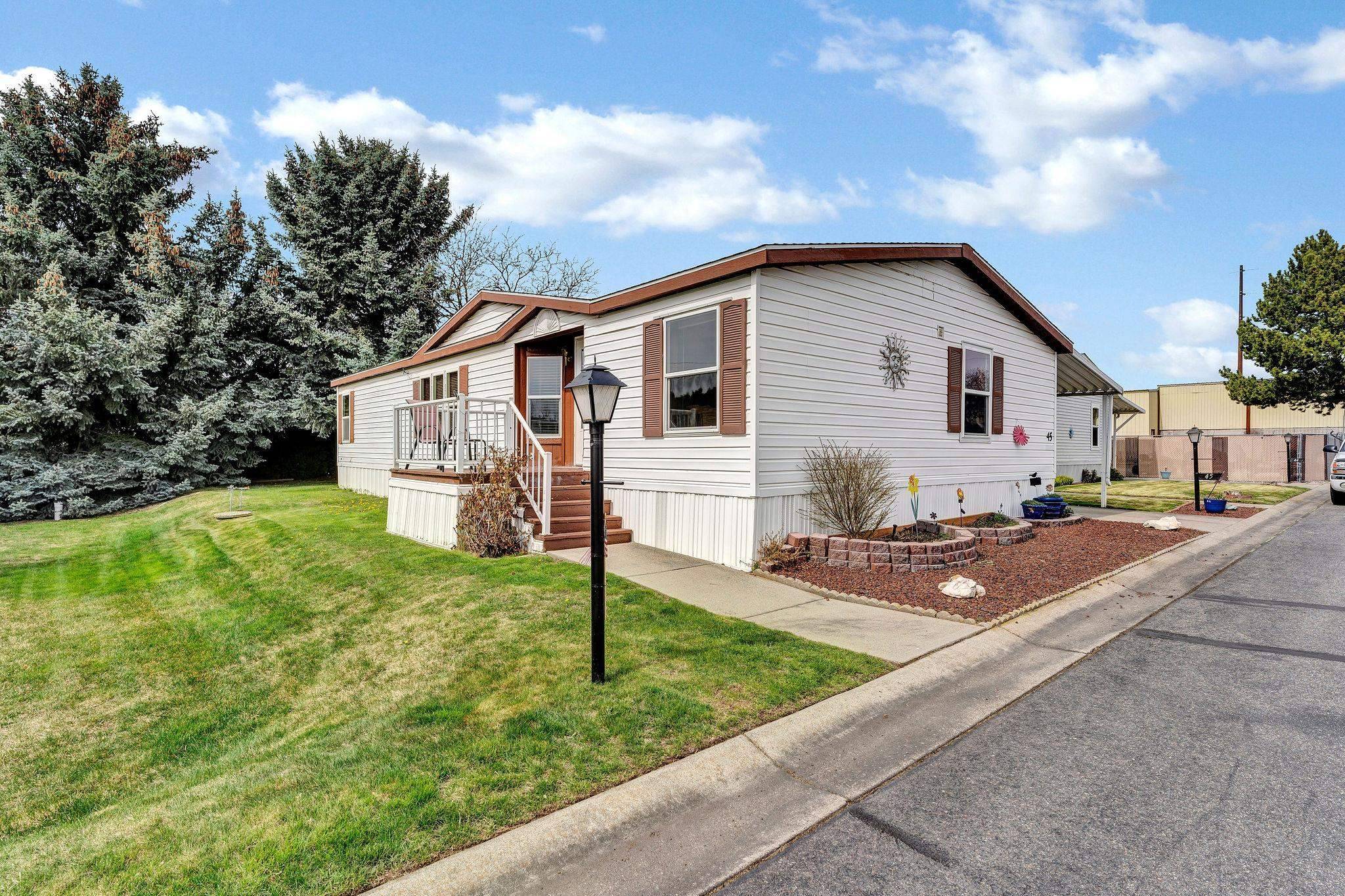 Spokane Valley, WA 99037,304 S Conklin Rd #45