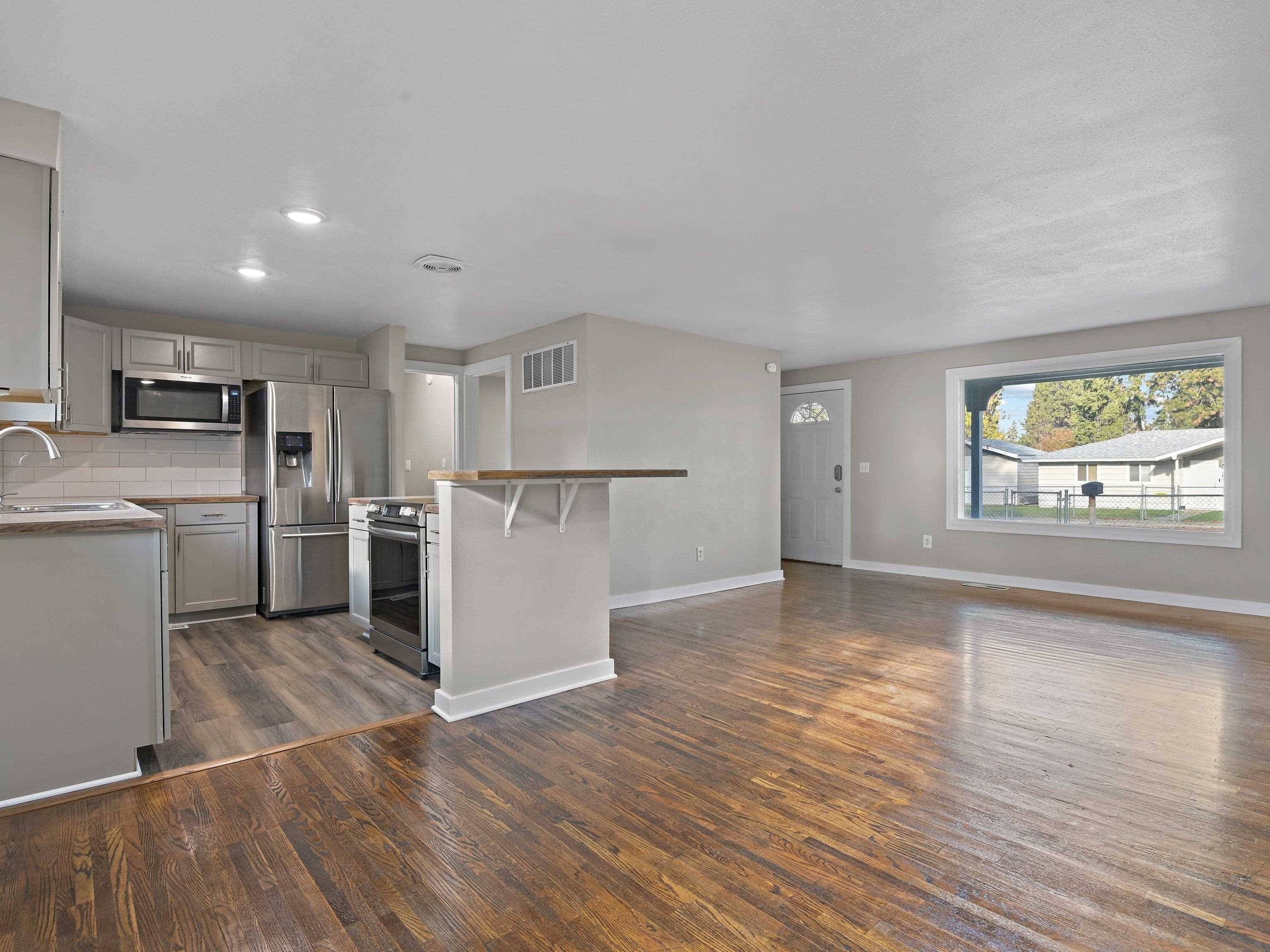 Spokane, WA 99208,405 W Lyons Ave