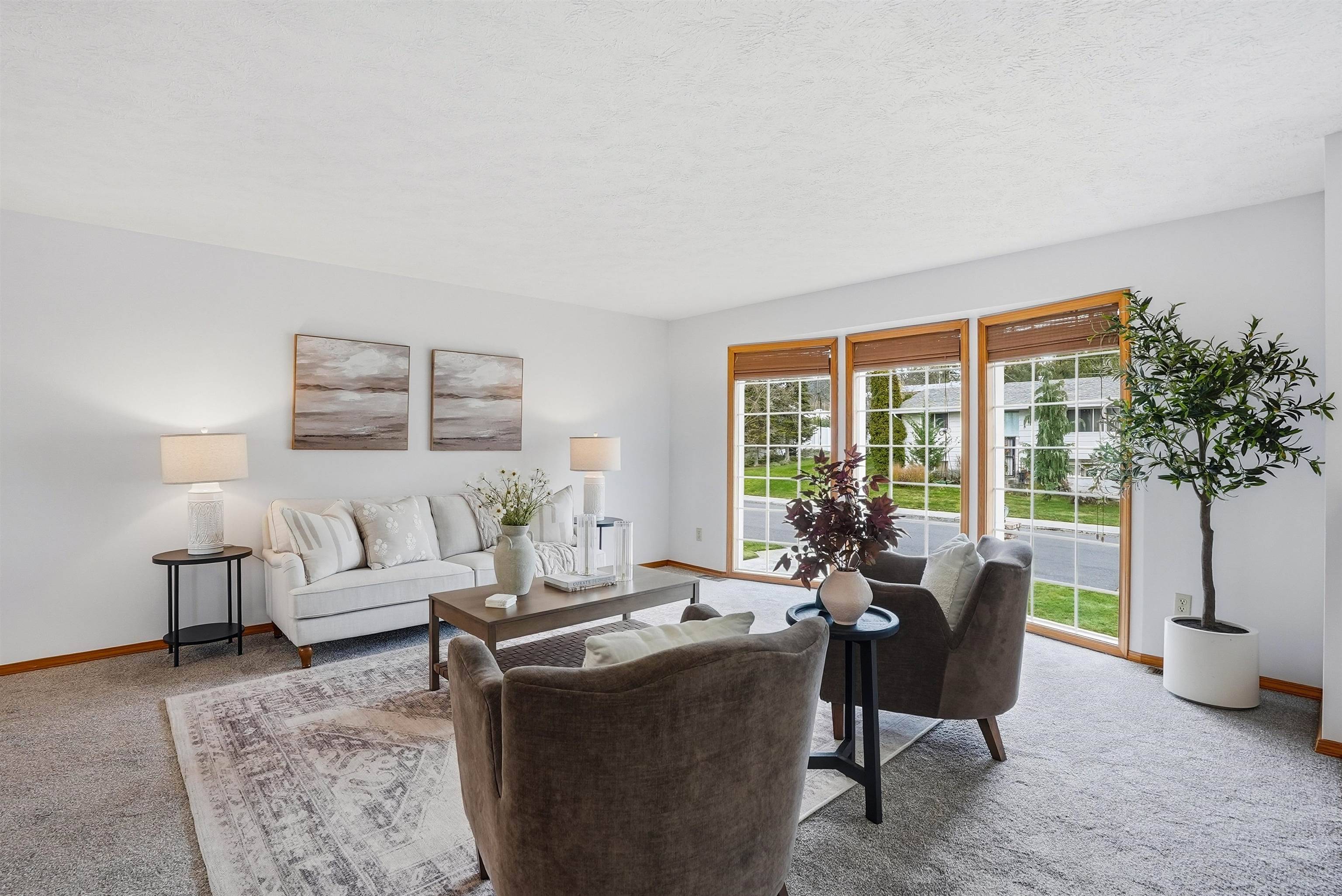 Spokane, WA 99208,6929 Greenwood Blvd