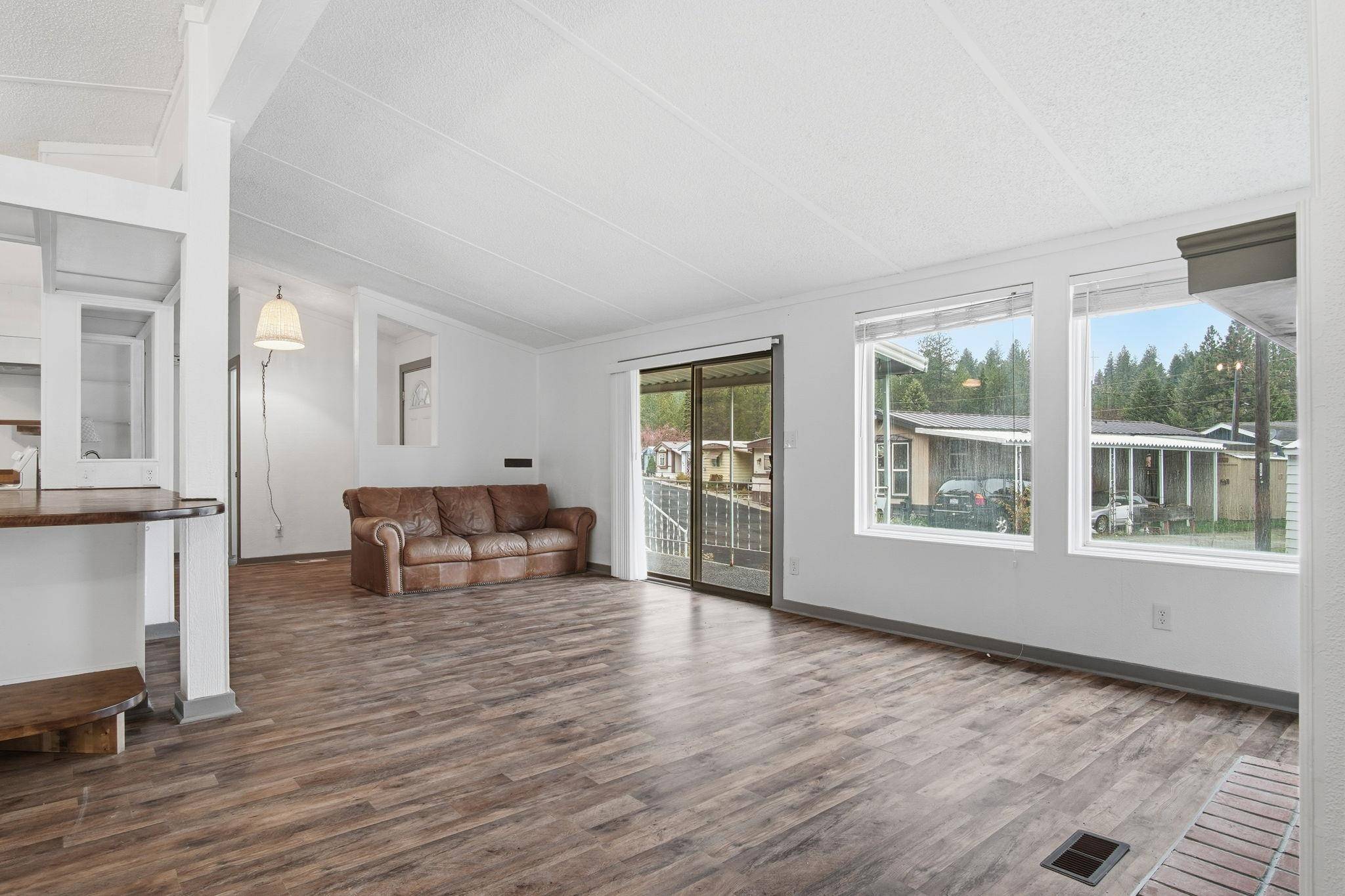 Spokane, WA 99224,3803 W Greenwood Rd ##A23