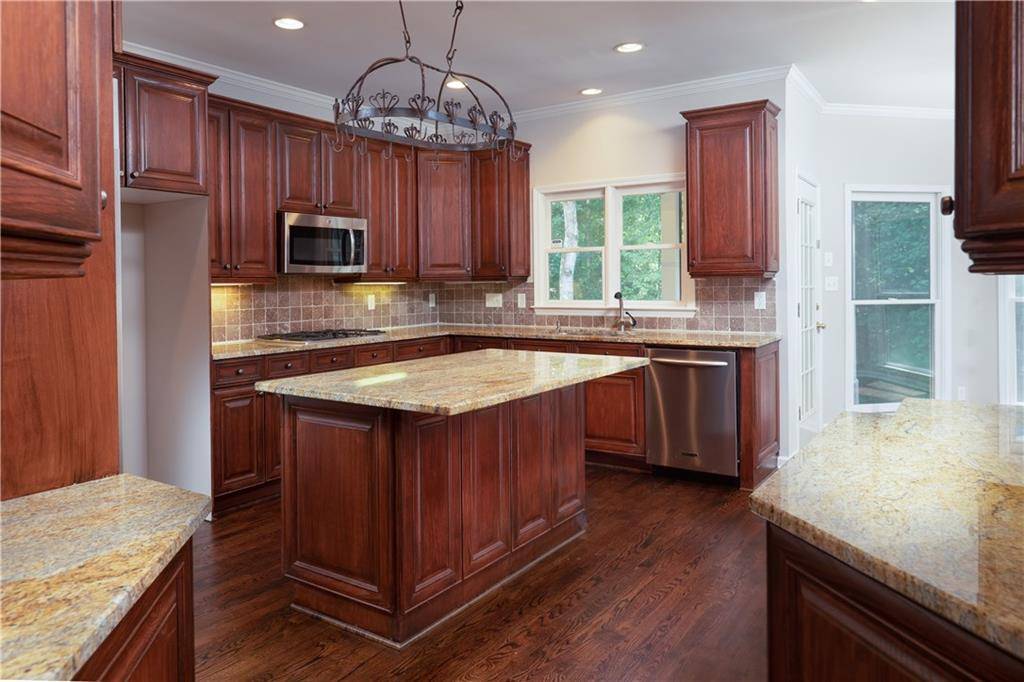 Milton, GA 30004,470 Pine Bough CT