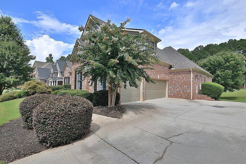 Canton, GA 30114,107 Cedar Woods TRL