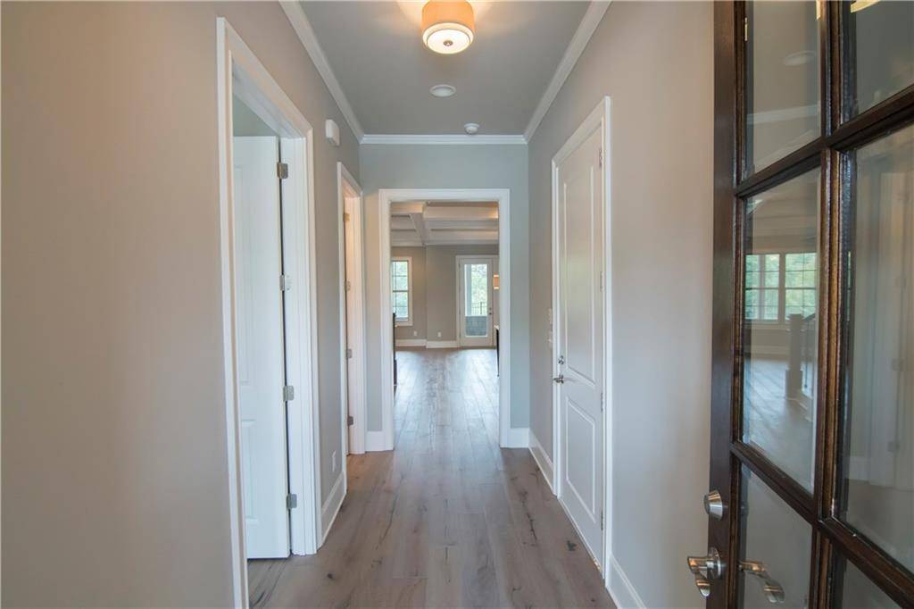 Suwanee, GA 30024,5850 Overlook RDG E #112