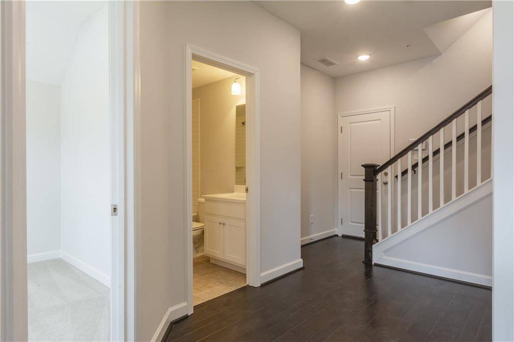 Marietta, GA 30060,860 Caldwell CIR #77