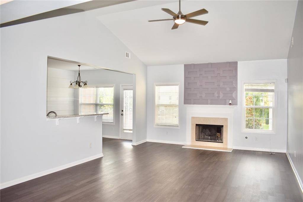 Atlanta, GA 30349,3709 Lake Enclave WAY