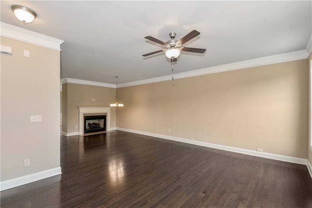 Peachtree Corners, GA 30092,5930 Terrace Bend WAY #97