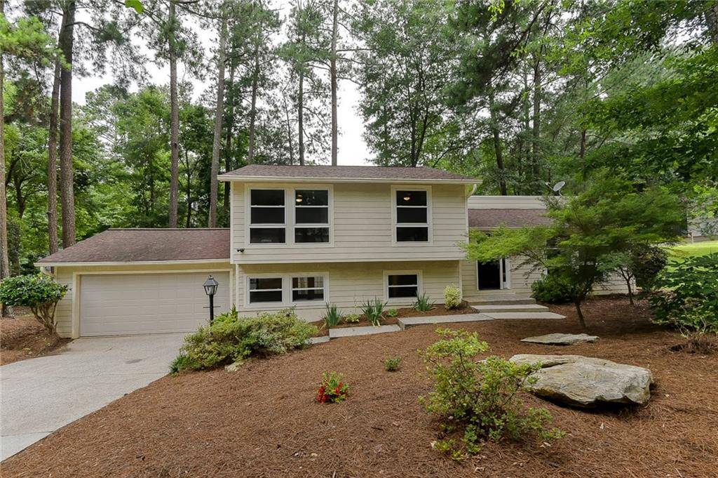 Roswell, GA 30076,730 Lakestone CT