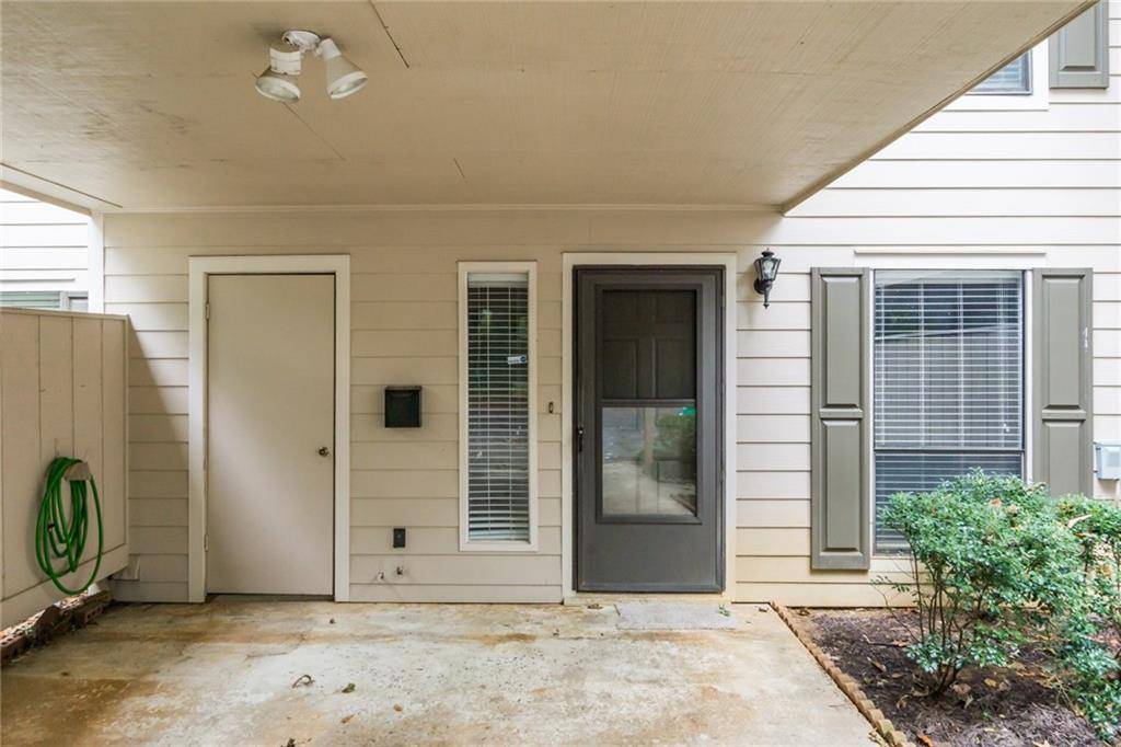 Dunwoody, GA 30360,4850 Twin Lakes TRL