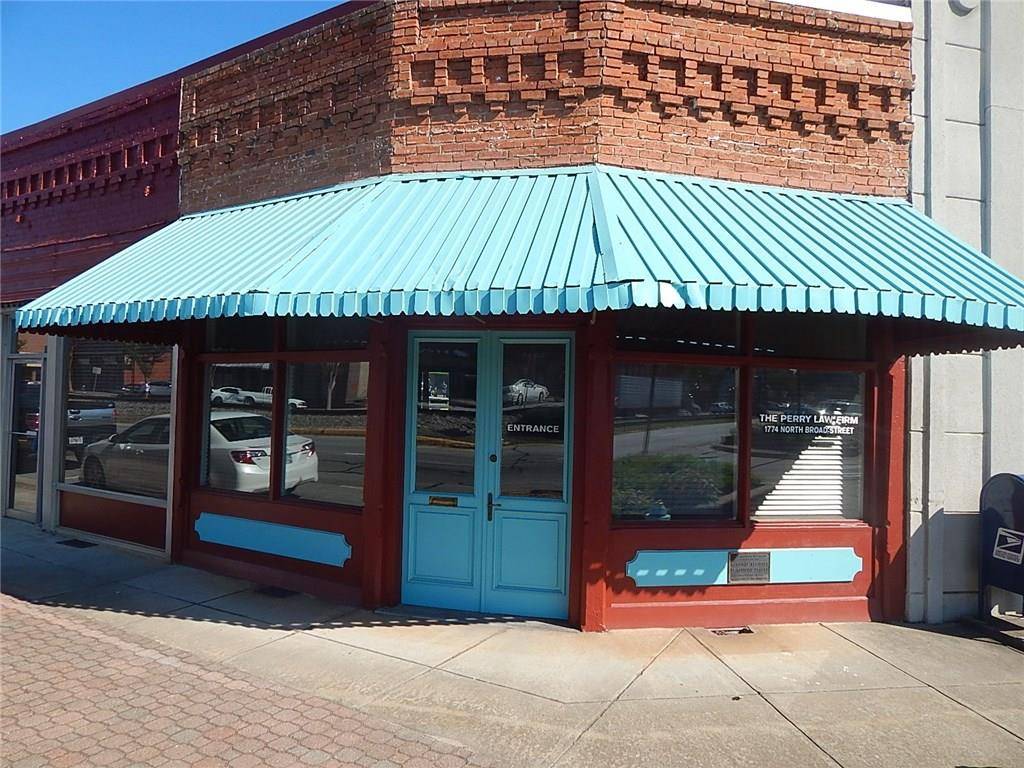 Commerce, GA 30529,1774 N Broad ST