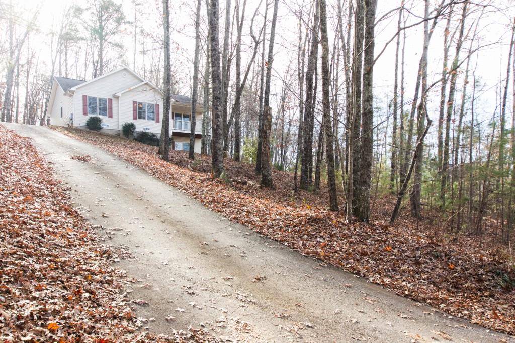 Dahlonega, GA 30533,225 River Flow DR