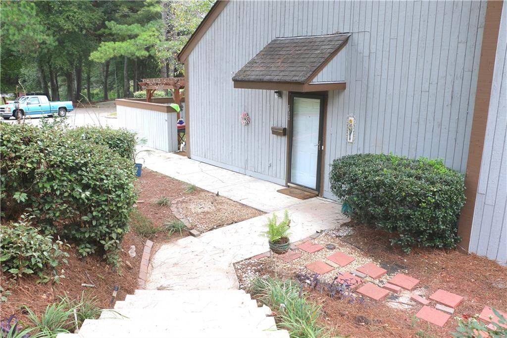 Lithonia, GA 30038,100 WILLOWICK DR