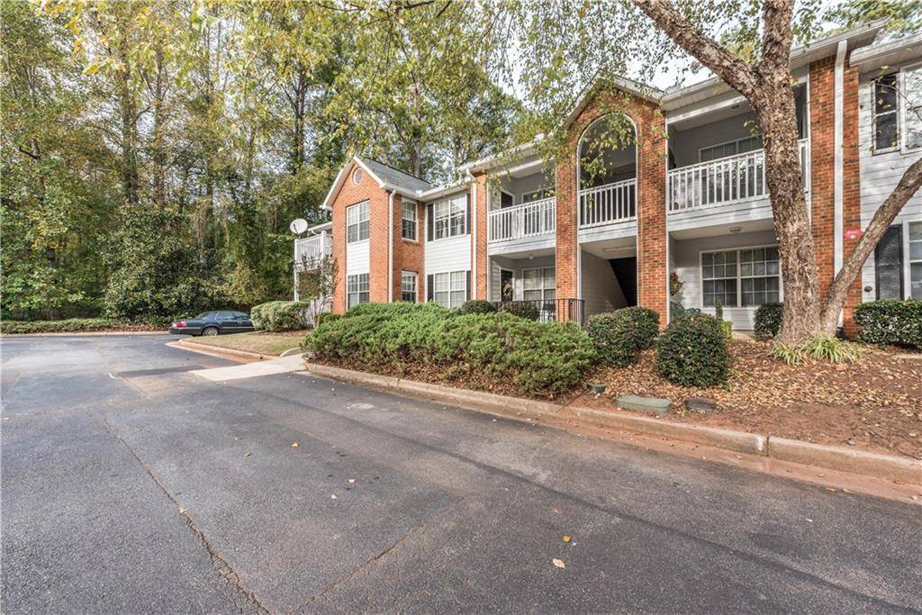 Roswell, GA 30076,522 Streamside DR