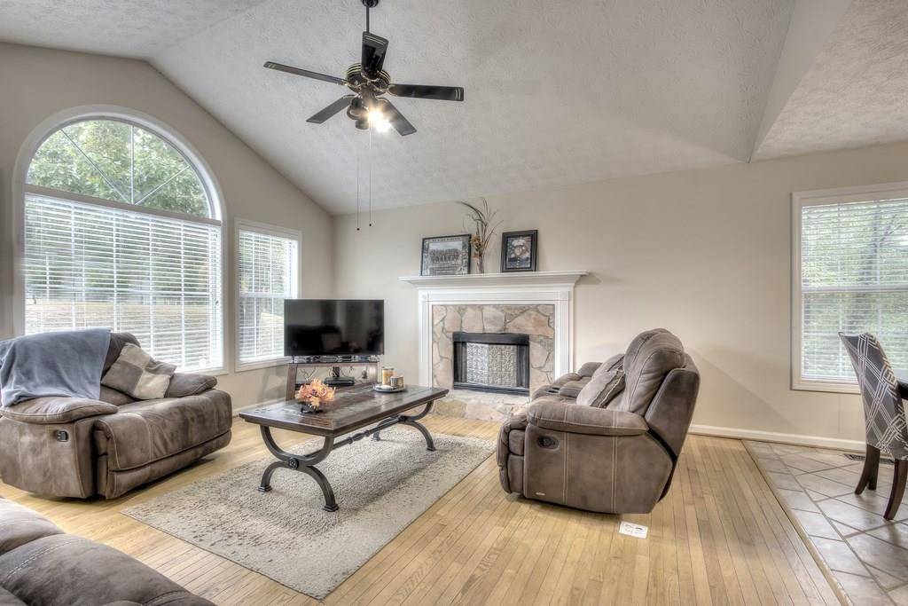 Dallas, GA 30132,28 Dennis CIR