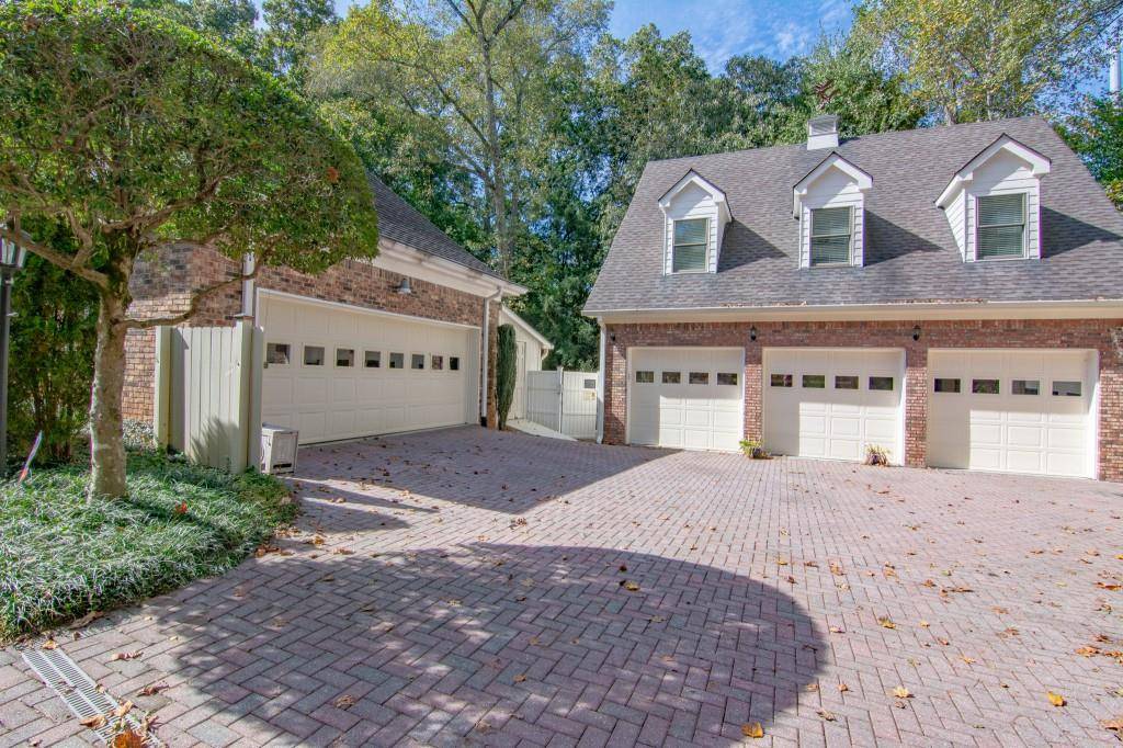 Dunwoody, GA 30338,1864 Forest Springs CT