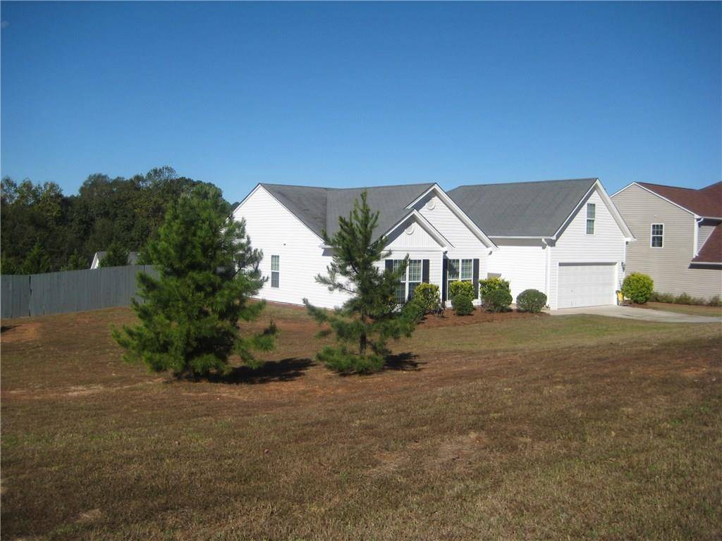 Winder, GA 30680,869 Hawk Creek TRL