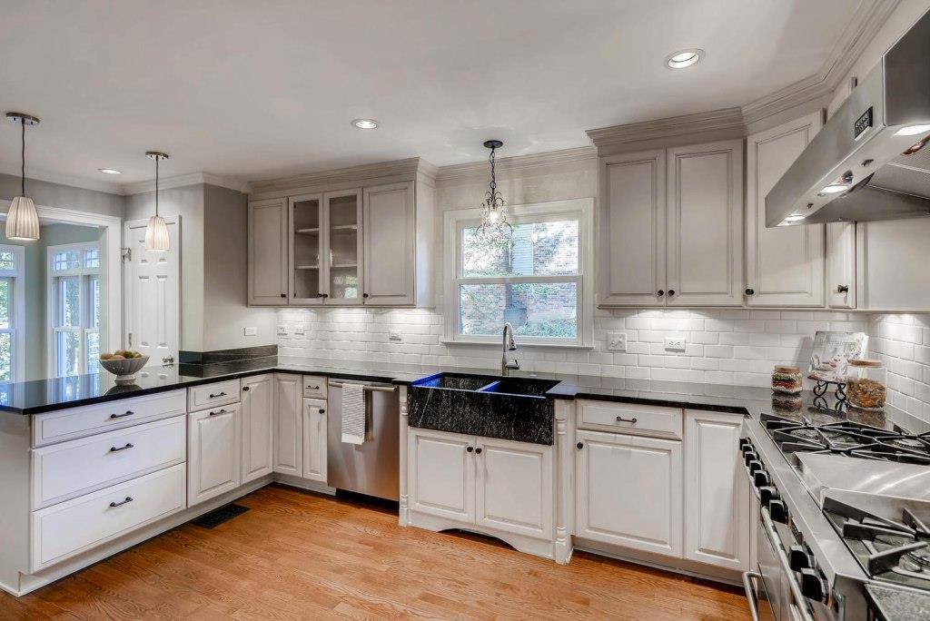 Marietta, GA 30068,1671 E Bank DR